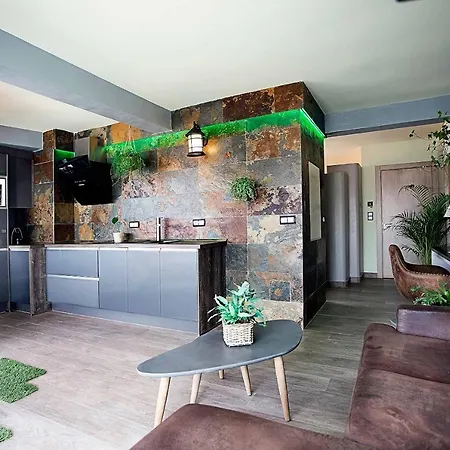 Estudios En Ciudad Apartment